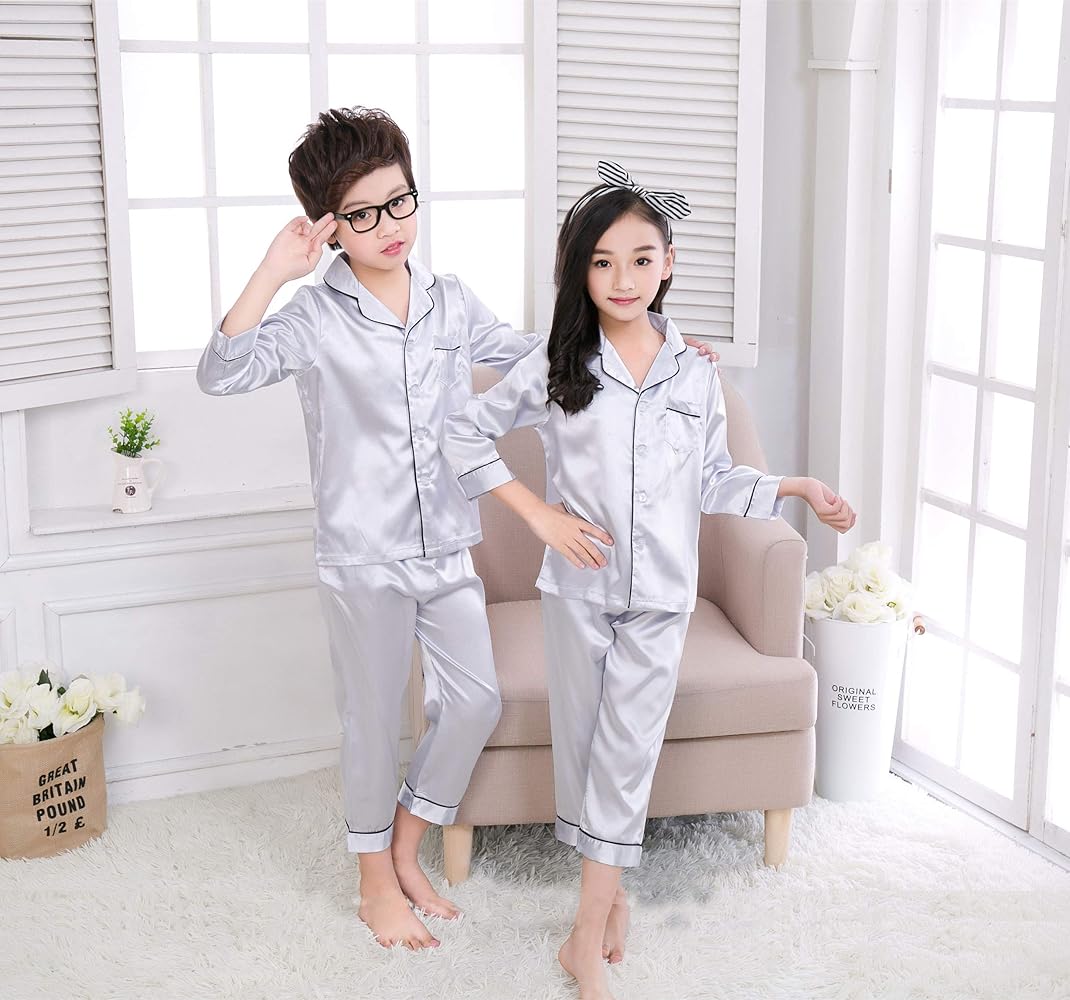 キッズ用　シルクパジャマ Amazon | AkiI JPパジャマシルク ルームウエア 前開き 部屋着 キッズ